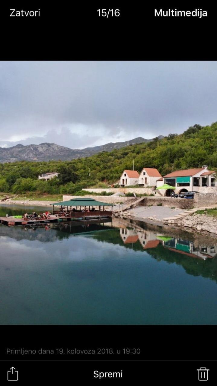 Splav "Slap" - Bungalovi Danilovgrad Εξωτερικό φωτογραφία